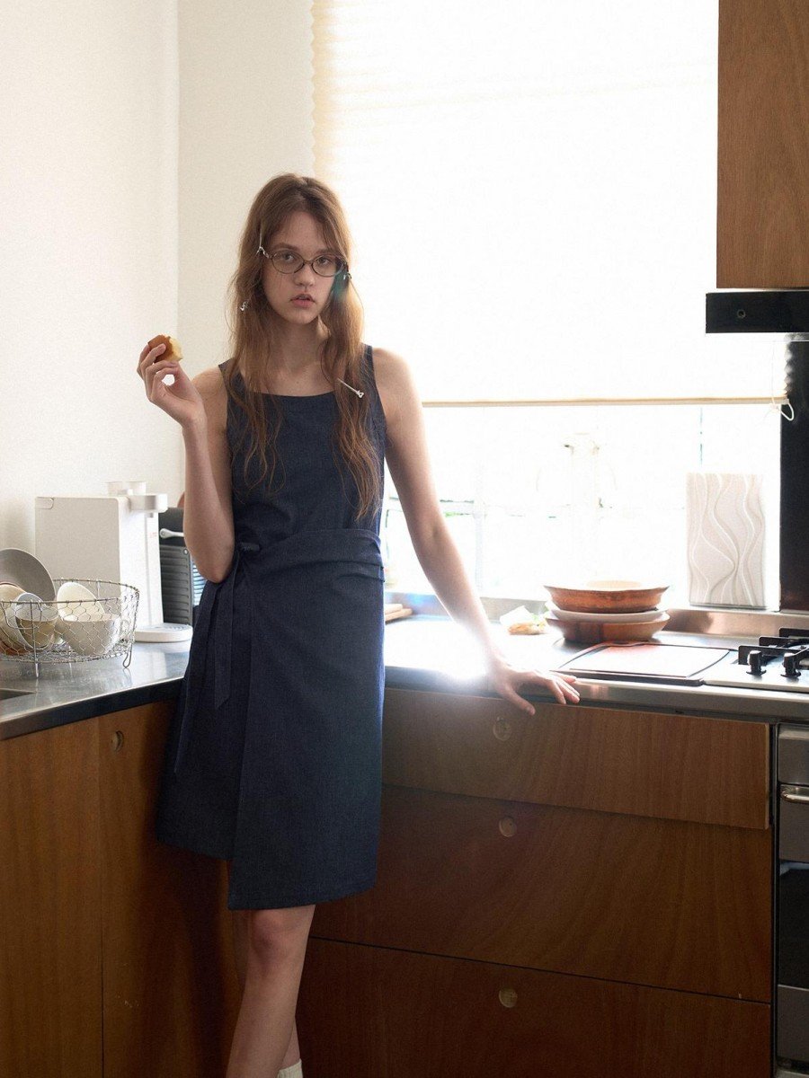 Wrap-Style Reactive Dyed Denim Dress - 图片 3