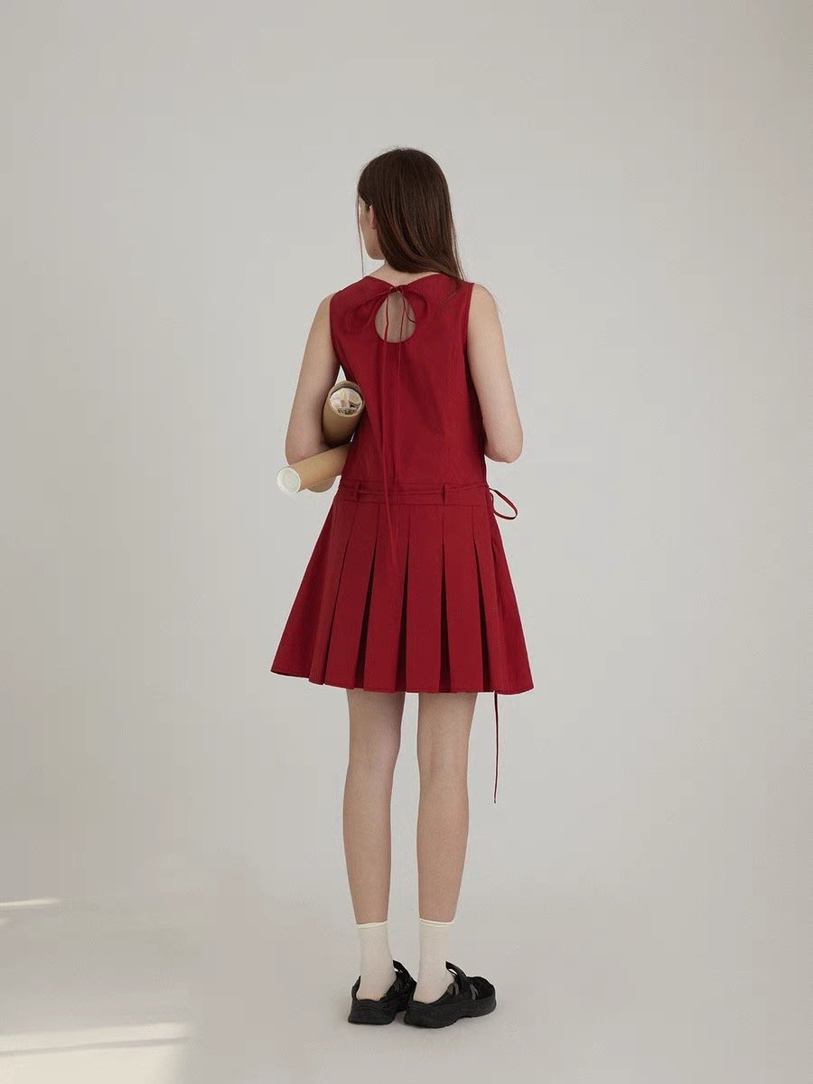 Sleeveless Cinched Waist Dress