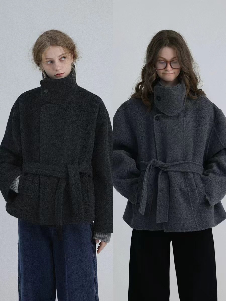 High-Neck Vintage Coat with Oversized Lapel Short Jacket - 图片 3