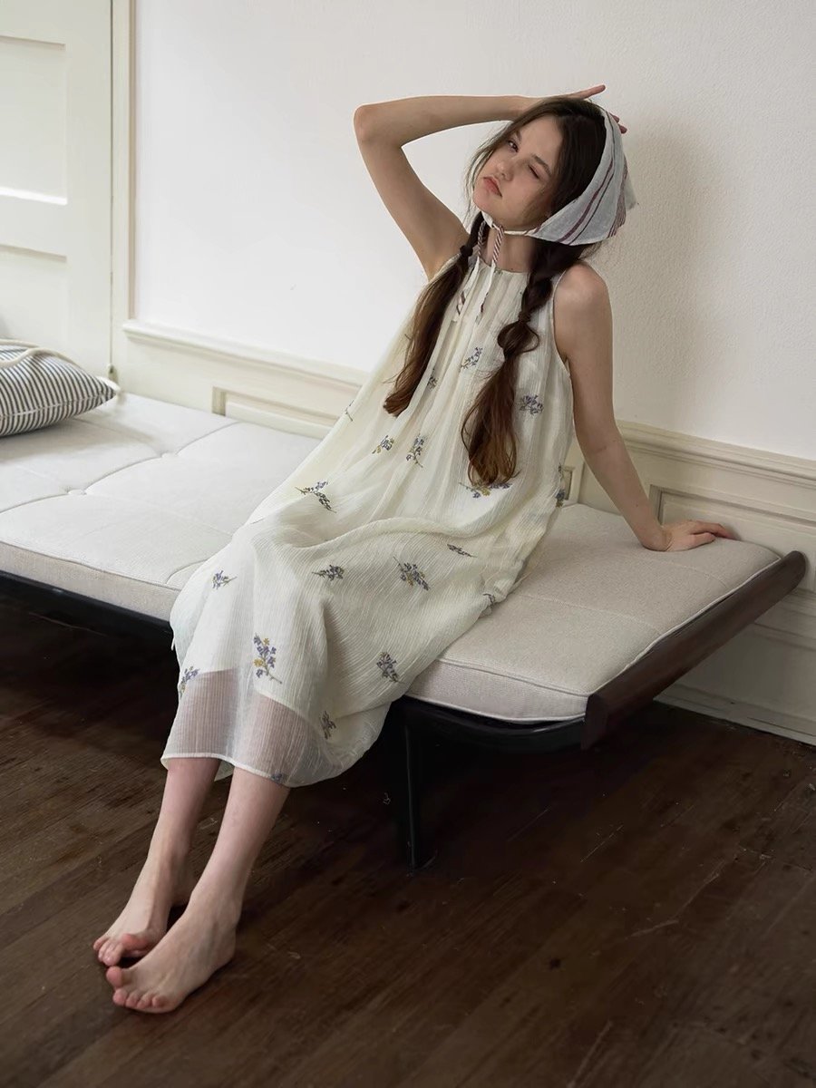 Flowy Sleeveless Tie-Waist Dress - 图片 3