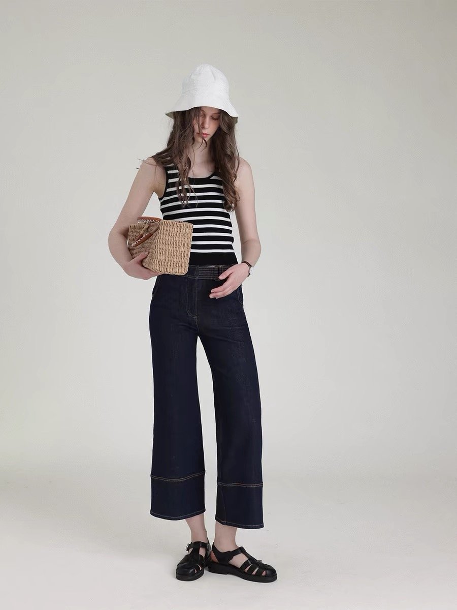 High-Waisted Flared Straight-Leg Jeans - 图片 3