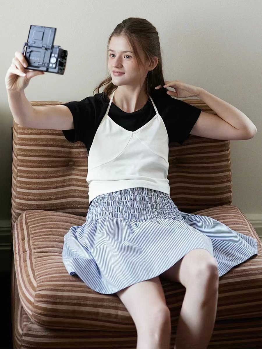 Round Neck Slimming Short Sleeve T-shirt with Tank Top Set - 图片 2